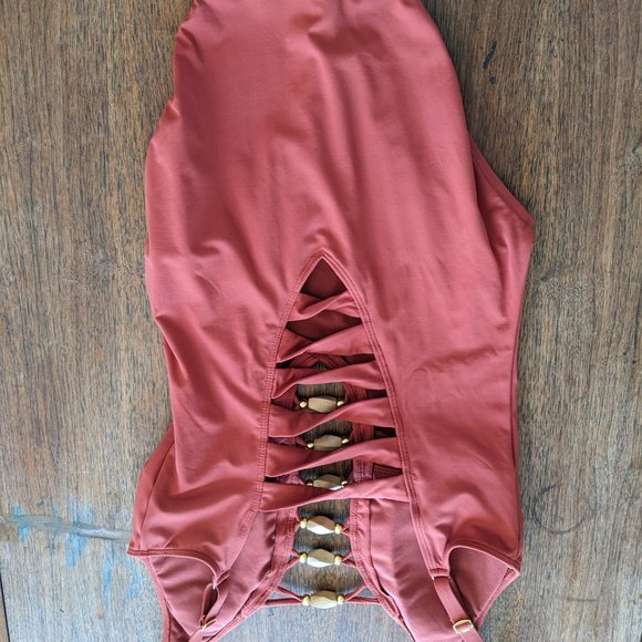 Simon's bathing suit - Picture 3 of 4